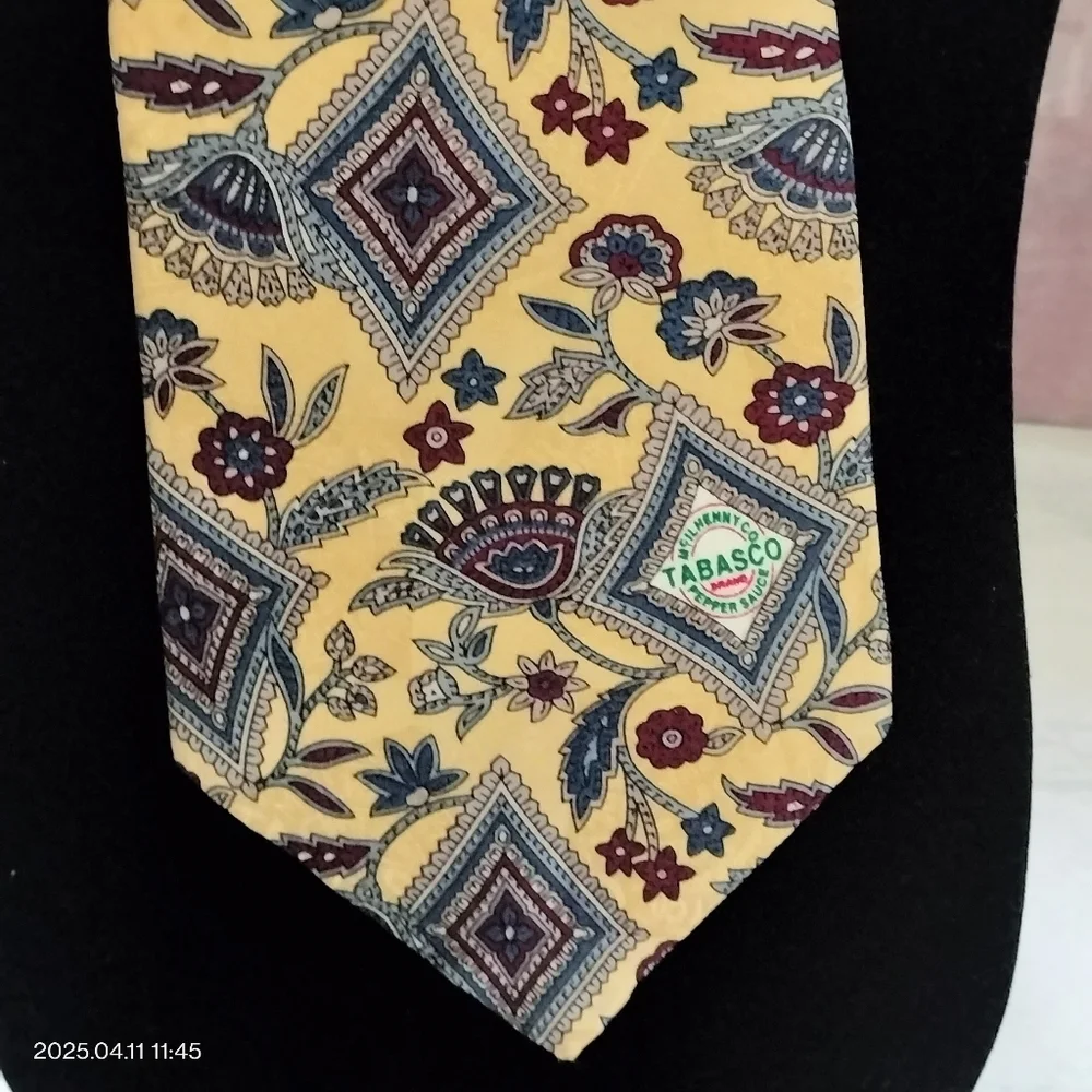 Tabasco Silk Jacquard Geometric Floral Necktie Padded Lined Yellow Whimsical